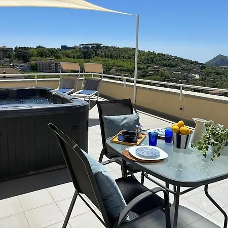 A Terrace On Capri Con Piscina Idromassaggio شقة *
